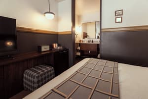 thumbnail: Lobby lounge