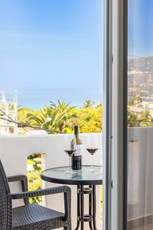 thumbnail: Balcony