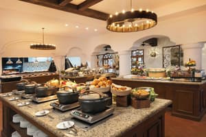 thumbnail: Restaurant