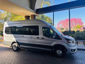 thumbnail: Airport shuttle