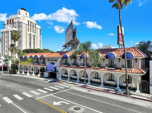 thumbnail: Exterior