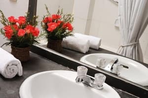 thumbnail: Bathroom sink