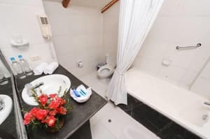 thumbnail: Bathroom