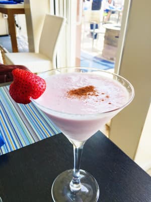 thumbnail: Bar (on property)