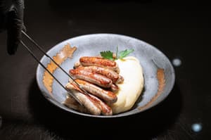 thumbnail: Restaurant