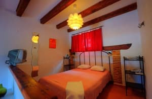thumbnail: Interior entrance