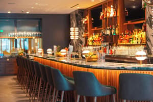 thumbnail: Bar (on property)