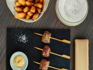thumbnail: Restaurant