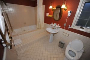 thumbnail: Bathroom