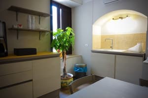 thumbnail: Breakfast area