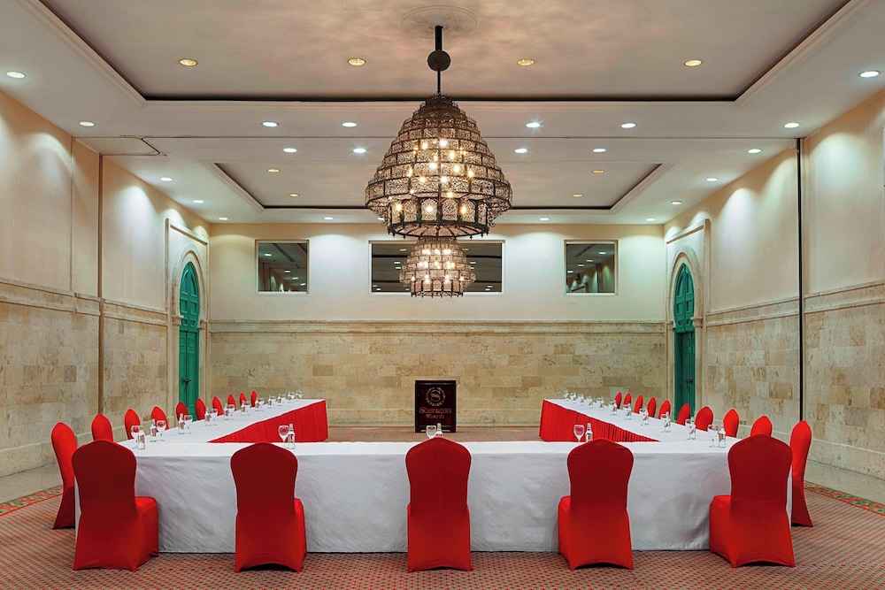 Meeting facility