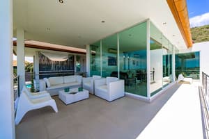 thumbnail: Terrace/patio