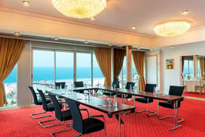 thumbnail: Interior