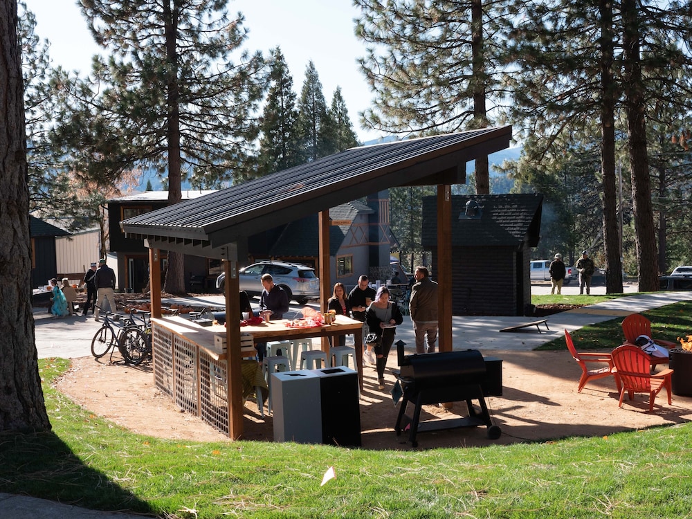 BBQ/picnic area