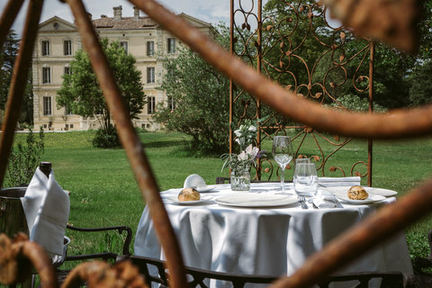 Romantic Dinner in the parc