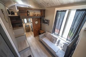 thumbnail: Living area