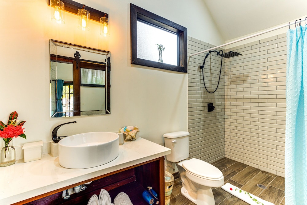 Bathroom shower