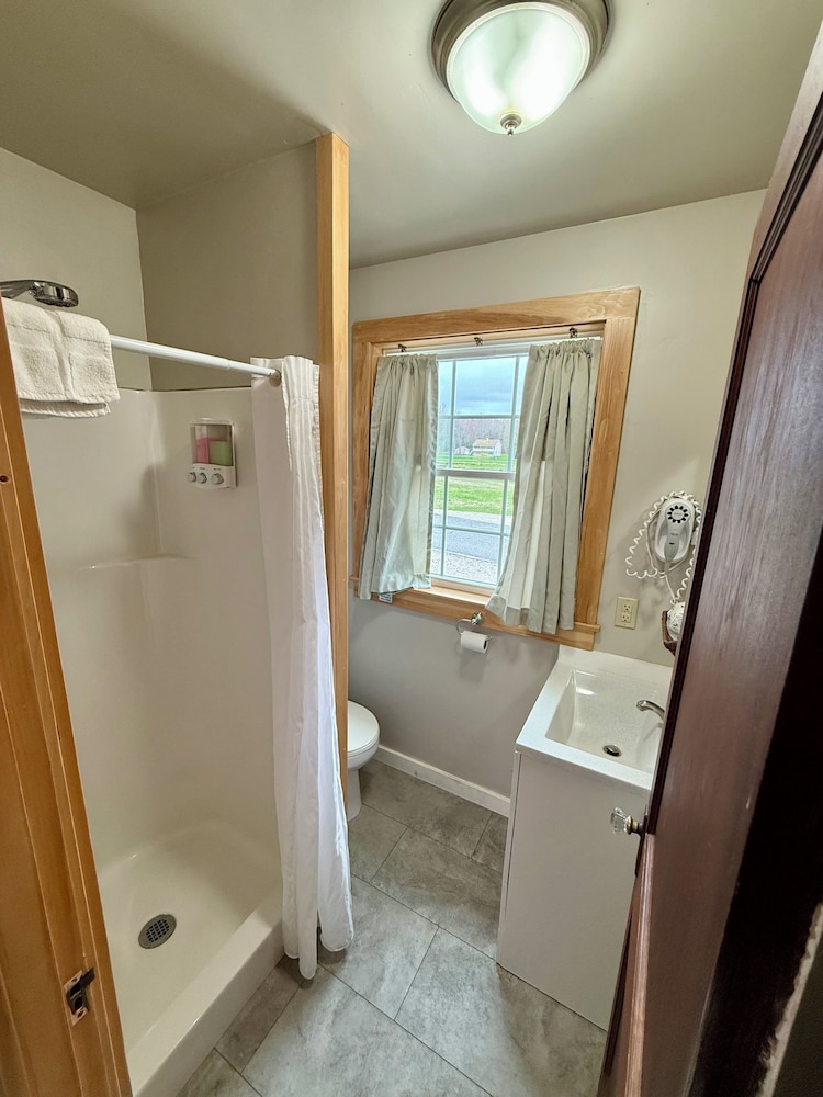 Bathroom shower