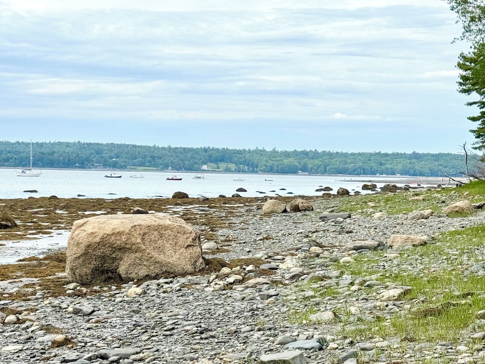 Beach/ocean view