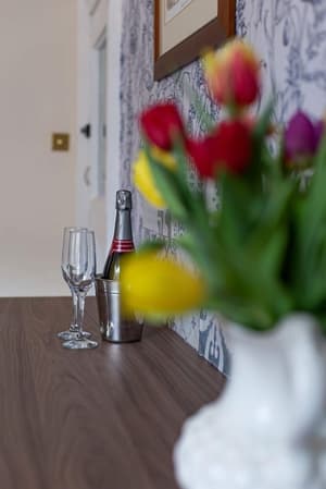 thumbnail: Dining room