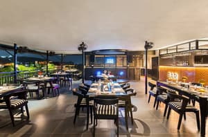 thumbnail: Restaurant