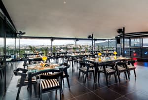 thumbnail: Restaurant