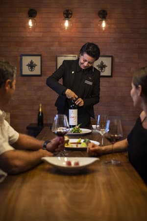 thumbnail: Restaurant