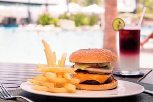 thumbnail: Restaurant