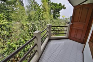 thumbnail: Balcony view