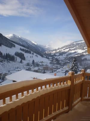 thumbnail: General view