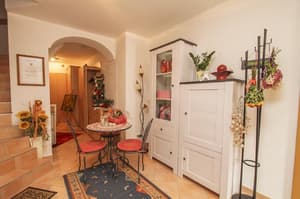 thumbnail: General view