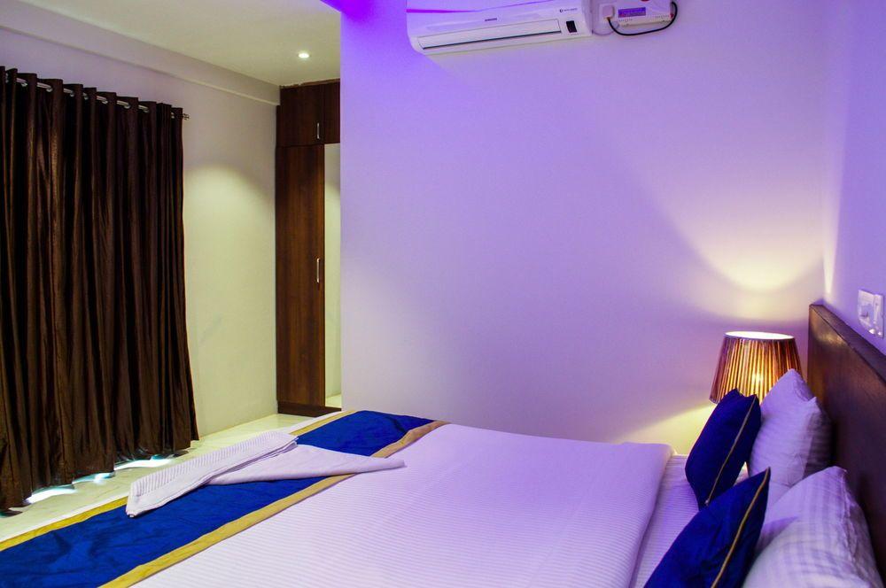 Oyo 5367 Near Outer Ring Road 9