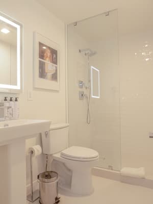 thumbnail: Bathroom