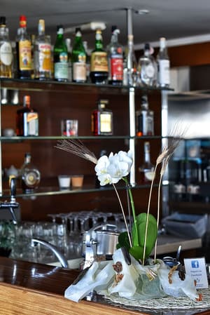 thumbnail: Bar (on property)