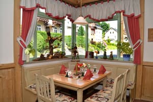 thumbnail: Interior