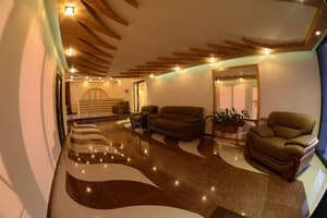 thumbnail: Lobby sitting area