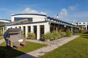 thumbnail: Sundeck