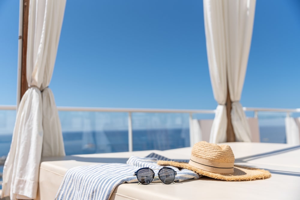 Sundeck