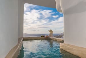thumbnail: Outdoor pool