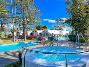 thumbnail: Outdoor spa tub