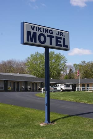 thumbnail: Exterior