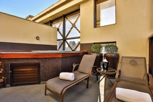 thumbnail: Terrace/patio