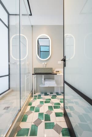 thumbnail: Bathroom