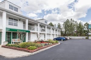 thumbnail: Exterior
