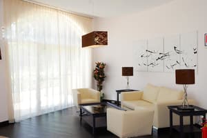 thumbnail: Interior