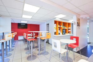 thumbnail: Breakfast area