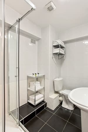 thumbnail: Bathroom
