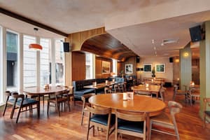 thumbnail: Breakfast area