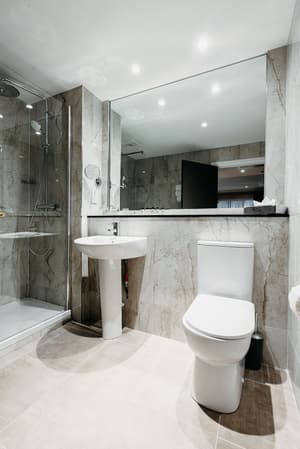 thumbnail: Bathroom