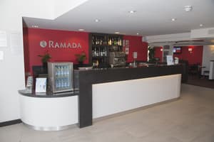thumbnail: Reception
